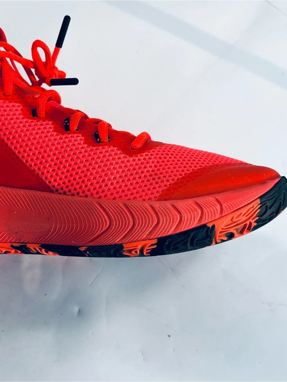 Under Armour Hovr bright neon